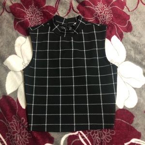 Sleeveless mock neck tank top